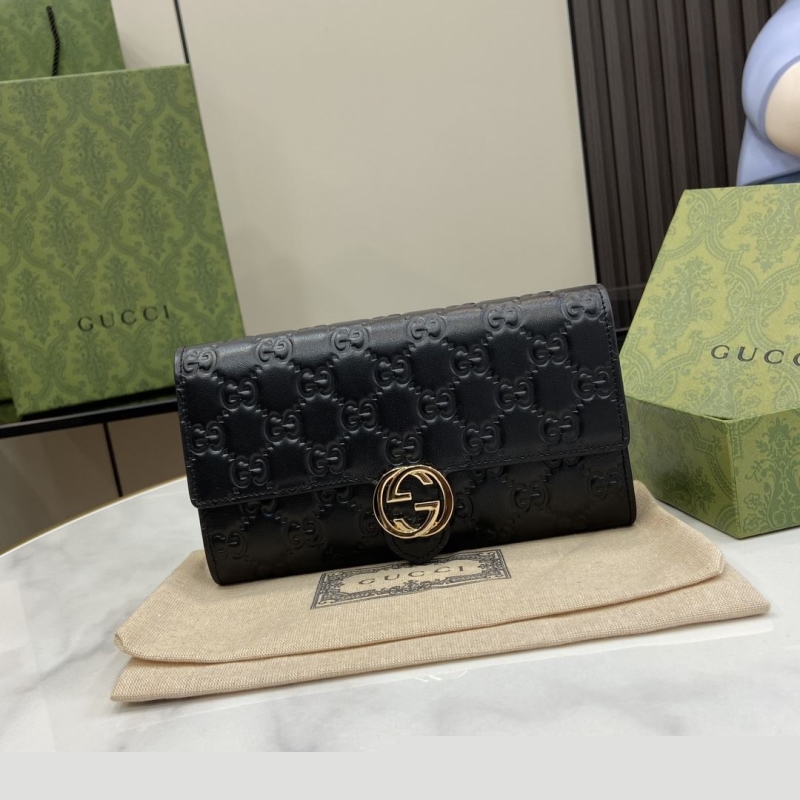 G*u*i wallets & purse